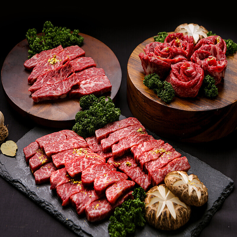 한돈삼겹살,국내산돼지고기,보쌈용고기,캠핑삼겹살,한돈목살,항정살,찌개용고기